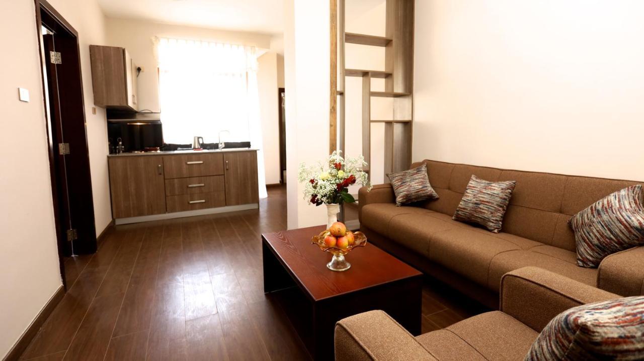 Black Horse Hotel Apartment Addis Ababa Exterior photo